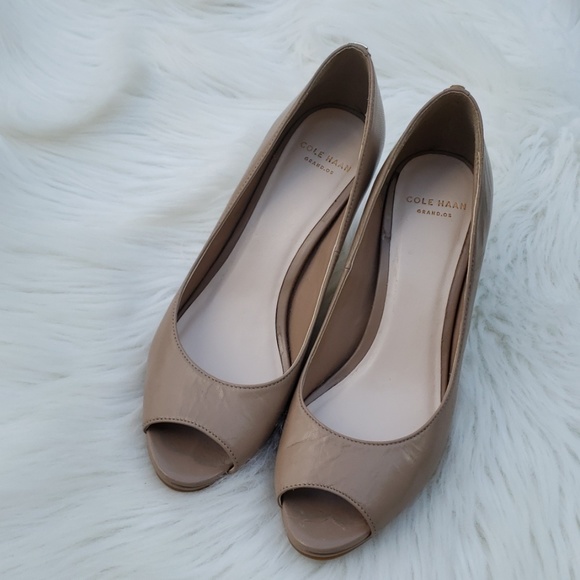 Cole Haan Peep Toe 3' Heel - Picture 1 of 7